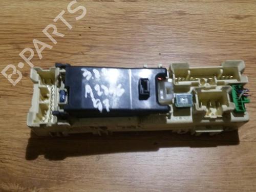Used Fuse box Fuse box MAZDA 323 S V (BA) 1.7 TD (82 hp) 33481320 33481320
