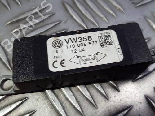 Used Electronic module Electronic module VW TOURAN (1T1, 1T2) 2.0 TDI (136 hp) 35678770 35678770