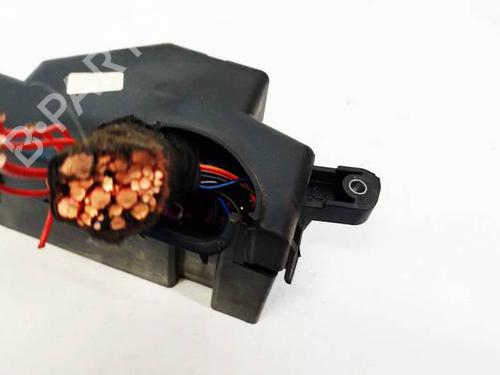 Fuse box SKODA SUPERB II (3T4) 2.0 TDI | BP32581228E1  - Image 6