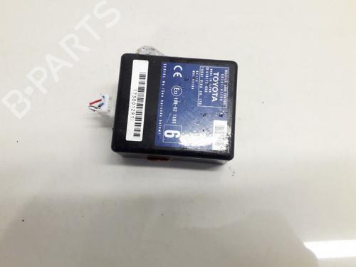 electronic-module-toyota-prius-liftback-_w2_-2003-2004-2005-2006-2007-2008-2009-2010-33106579 main image