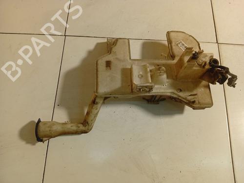 Used Windscreen washer tank Windscreen washer tank 38431721 38431721