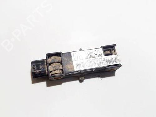 Used Electronic module Electronic module NISSAN ALMERA TINO (V10) 2.2 dCi (115 hp) 33100201 33100201
