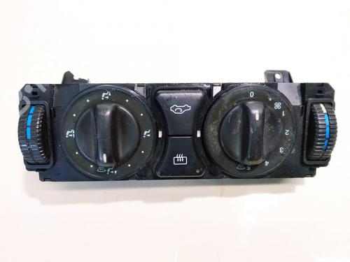 Used Climate control Climate control MERCEDES-BENZ C-CLASS (W202) C 220 D (202.121) (95 hp) 35645161 35645161