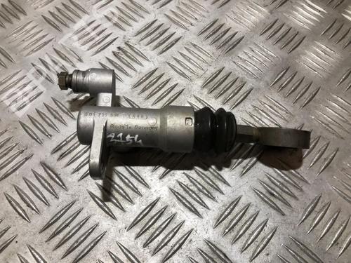 clutch-slave-cylinder-vw-passat-b5-variant-3b5-1997-1998-1999-2000-2001-35703777 main image