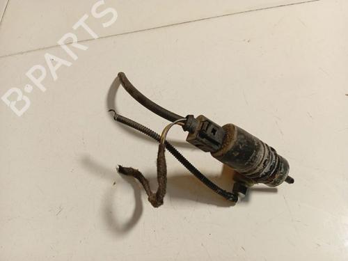 Used Washer pump Washer pump MERCEDES-BENZ B-CLASS Sports Tourer (W245) B 160 (245.231) (95 hp) 34748738 34748738