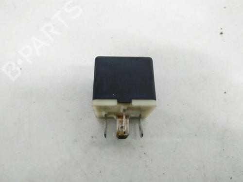 Used Electronic sensor Electronic sensor CHRYSLER VOYAGER / GRAND VOYAGER III (GS_, NS_) 2.5 TD (116 hp) 33086145 33086145