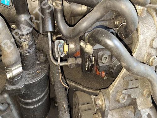 Used Injection pump Injection pump OPEL VECTRA C (Z02) 1.9 CDTI (F69) (150 hp) 36687350 36687350