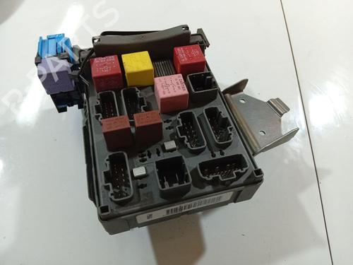Used Fuse box Fuse box RENAULT ESPACE IV (JK0/1_) 2.2 dCi (JK0H) (150 hp) 32545750 32545750