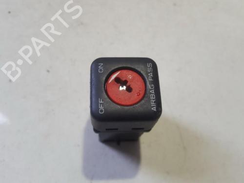 Used Switch Switch CITROËN XSARA PICASSO (N68) 2.0 16V (136 hp) 33510031 33510031