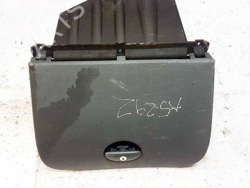 Used Glove box Glove box CITROËN C5 I (DC_) 2.0 HDi (DCRHZB, DCRHZE) (109 hp) 35864374 35864374