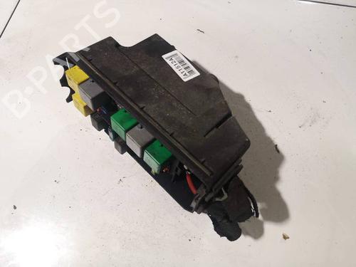Used Fuse box Fuse box 37254315 37254315