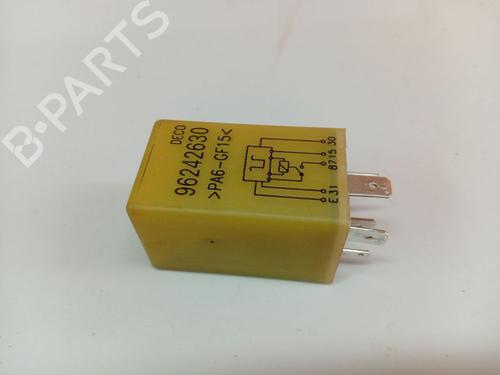 Altro Altro CHEVROLET SPARK Hatchback Van (M200, M250) 0.8 (52 hp) 33749588 33749588