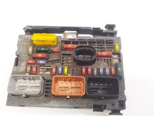 Used Fuse box Fuse box CITROËN C5 III (RD_) 2.0 HDi 140 (RDRHF8, RDRHFA, RDRHA8, RDRHAJ) (140 hp) 32618321 32618321