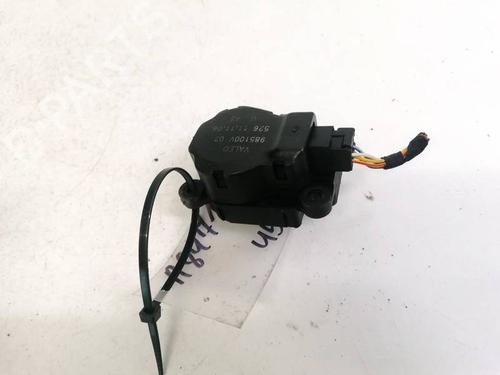 electronic-module-opel-vectra-c-z02-2002-2003-2004-2005-2006-2007-2008-2009-32918117 main image