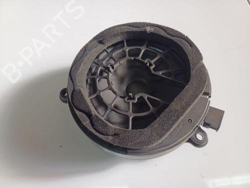 speaker-mercedes-benz-c-class-w203-2000-2001-2002-2003-2004-2005-2006-2007-32560281 main image