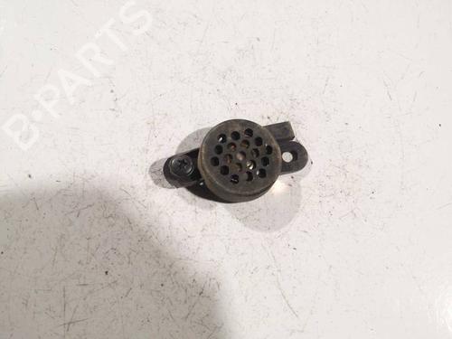 speaker-audi-a3-8p1-2003-2004-2005-2006-2007-2008-2009-2010-2011-2012-2013-32561549 main image