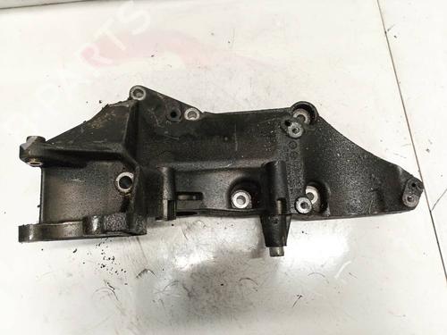 stuetze-volvo-s40-i-644-1995-1996-1997-1998-1999-2000-2001-2002-2003-2004-32552439 main image