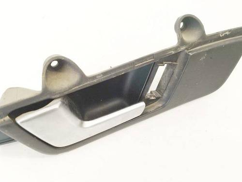 Used Front left interior door handle Front left interior door handle AUDI A4 B7 (8EC) 2.0 TDI (170 hp) 36585917 36585917