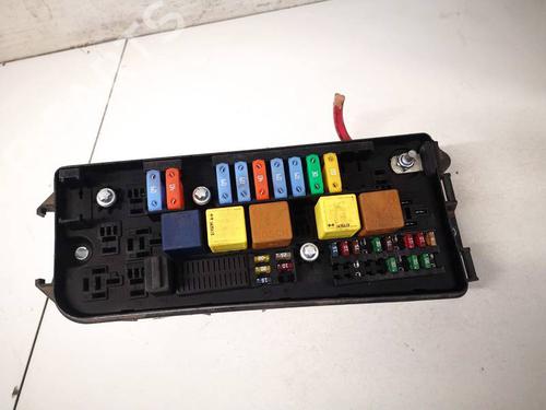 Used Fuse box Fuse box OPEL VECTRA C (Z02) 1.9 CDTI (F69) (120 hp) 32931828 32931828