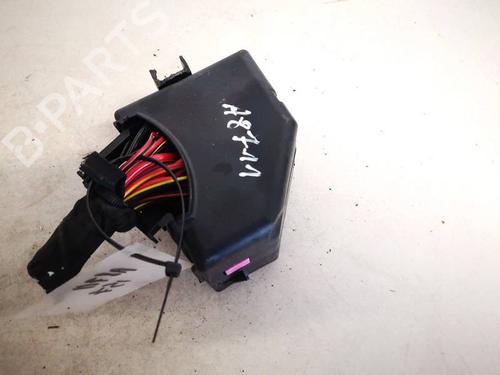 Fuse box VW PASSAT B6 (3C2) 2.0 TDI | BP32928931E1 - Image 2