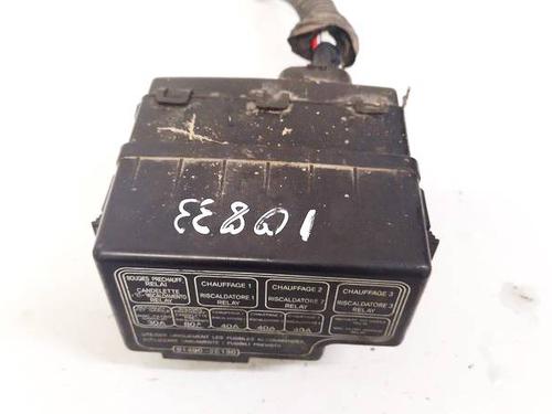 Used Fuse box Fuse box 32552121 32552121