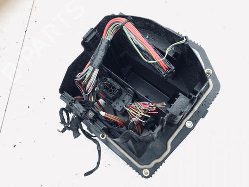 Used Fuse box Fuse box MERCEDES-BENZ A-CLASS (W168) A 170 CDI (168.008) (90 hp) 33069386 33069386