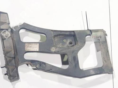 Used Rear bumper bracket Rear bumper bracket 35224630 35224630