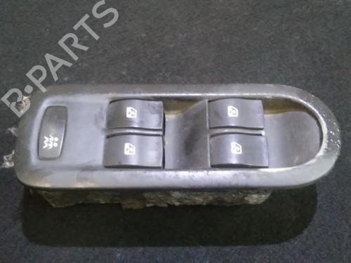 Used Switch Switch RENAULT MEGANE II (BM0/1_, CM0/1_) 1.6 16V (112 hp) 33486452 33486452
