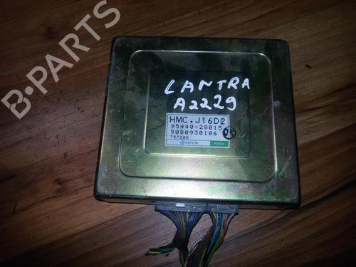 Used Engine control unit (ECU) Engine control unit (ECU) HYUNDAI LANTRA II Estate (J-2) 1.6 i (90 hp) 33508504 33508504