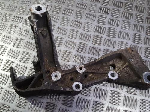 Used Right front suspension arm Right front suspension arm 35687346 35687346