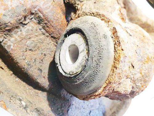 Right rear steering knuckle AUDI A4 B6 (8E2) 2.0 | BP35318047M28 - Image 3