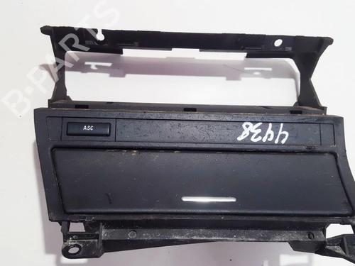 Used Ashtray Ashtray BMW 3 Touring (E46) 320 d (136 hp) 35839920 35839920