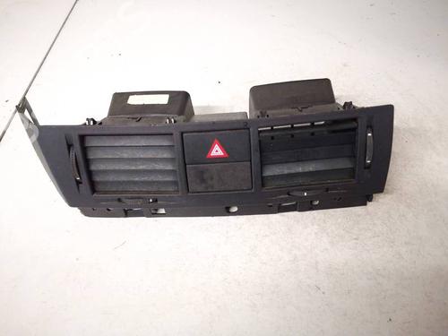 Used Air vent Air vent OPEL MERIVA A MPV (X03) 1.7 CDTI (E75) (100 hp) 32924813 32924813
