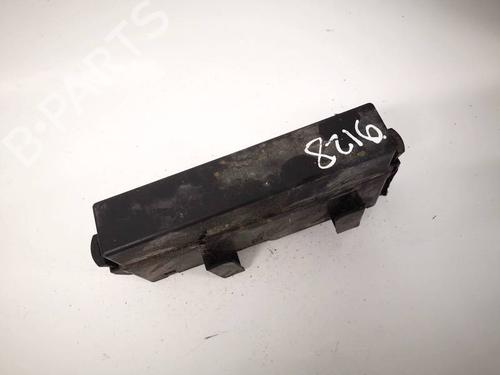 Used Fuse box Fuse box OPEL SIGNUM Hatchback (Z03) 1.9 CDTI (F48) (150 hp) 32941980 32941980