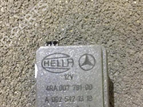 Used Electronic sensor Electronic sensor MERCEDES-BENZ A-CLASS (W168) A 140 (168.031, 168.131) (82 hp) 33482583 33482583