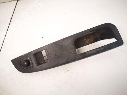 Used Switch Switch VW GOLF V (1K1) 1.9 TDI (105 hp) 32907825 32907825