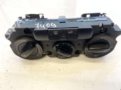 Used Climate control Climate control VW PASSAT B6 (3C2) 2.0 TDI (140 hp) 35473424 35473424