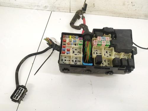 Used Fuse box Fuse box VOLVO V50 (545) 2.0 D (136 hp) 32895656 32895656