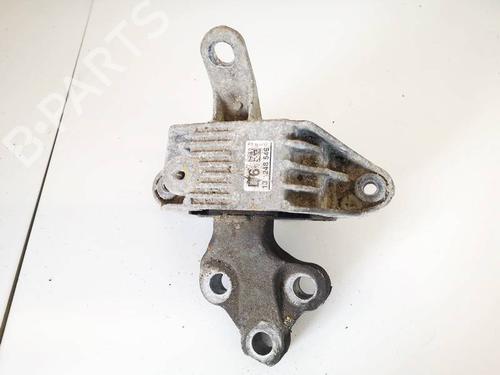 Used Engine mount Engine mount OPEL ASTRA J (P10) 1.7 CDTI (68) (125 hp) 32960618 32960618