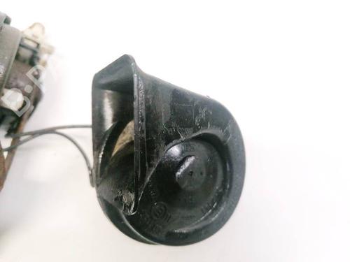 Used Horn Horn VW GOLF V (1K1) 1.9 TDI (105 hp) 35350515 35350515