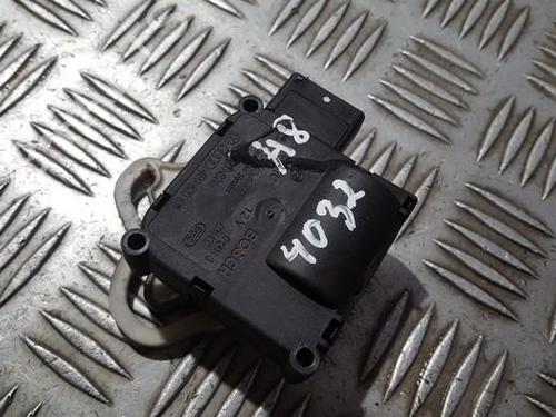 electronic-module-audi-a8-d3-4e2-4e8-2002-2003-2004-2005-2006-2007-2008-2009-2010-33501331 main image