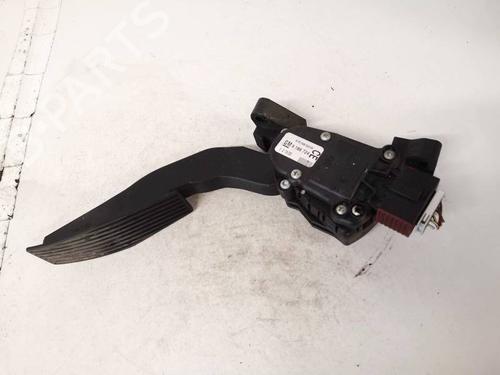 Pedal Pedal OPEL SIGNUM Hatchback (Z03) 2.2 direct (F48) (155 hp) 35375334 35375334
