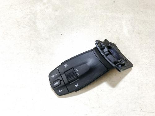 Used Steering wheel controls Steering wheel controls 35637162 35637162