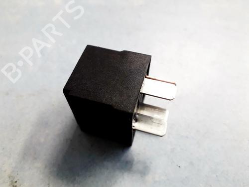 other-mercedes-benz-e-class-w211-2002-2003-2004-2005-2006-2007-2008-2009-33102568 main image