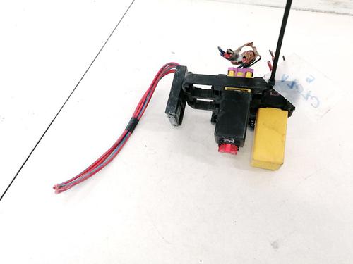 Used Fuse box Fuse box AUDI 100 C4 Avant (4A5) 2.5 TDI (115 hp) 32879314 32879314