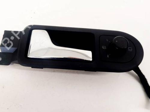 Used Front left interior door handle Front left interior door handle VW GOLF IV (1J1) 1.9 TDI (110 hp) 35071707 35071707