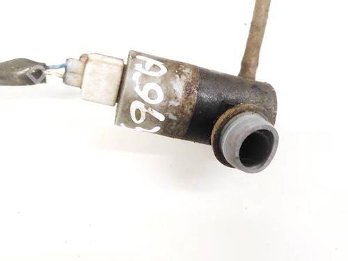 washer-pump-toyota-auris-_e15_-2006-2007-2008-2009-2010-2011-2012-2013-35211720 main image