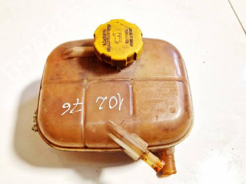 Used Expansion tank Expansion tank 35015981 35015981