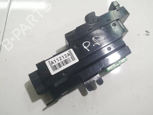 Used Switch Switch VOLVO S60 I (384) 2.4 T (200 hp) 33098099 33098099