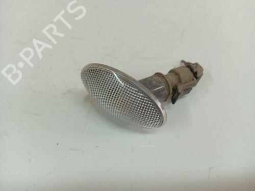 Used Right side indicator Right side indicator 37227628 37227628